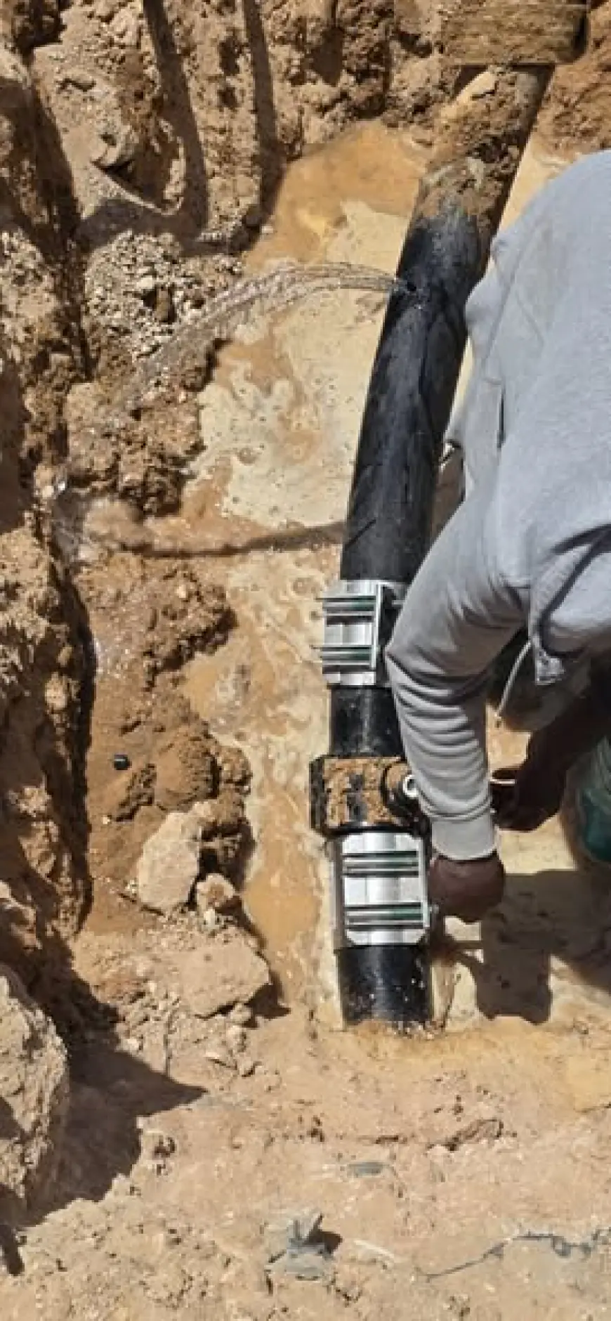 المياه تضبط اعتداءات جديدة على خطوط المياه في الموقر والشونة الجنوبية والرمثا
