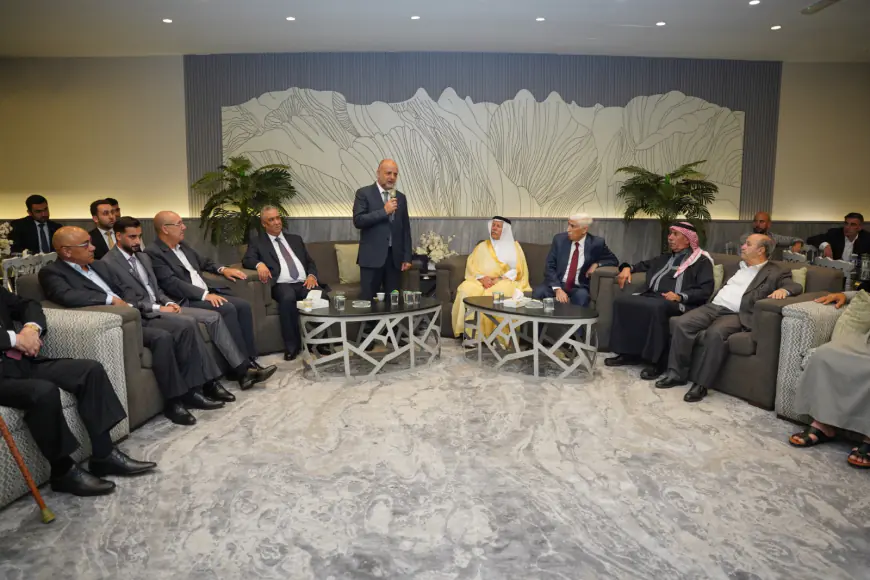 آل الحمصي  وآل جبران نسايب
