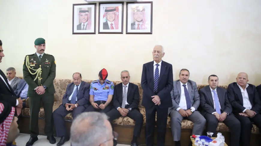 مندوبا عن الملك وولي العهد... العيسوي يعزي الدويري والخصاونة والمقابلة وبوران