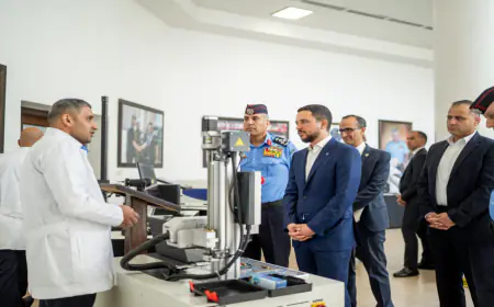 نائب الملك يزور إدارة المختبرات والأدلة الجرمية