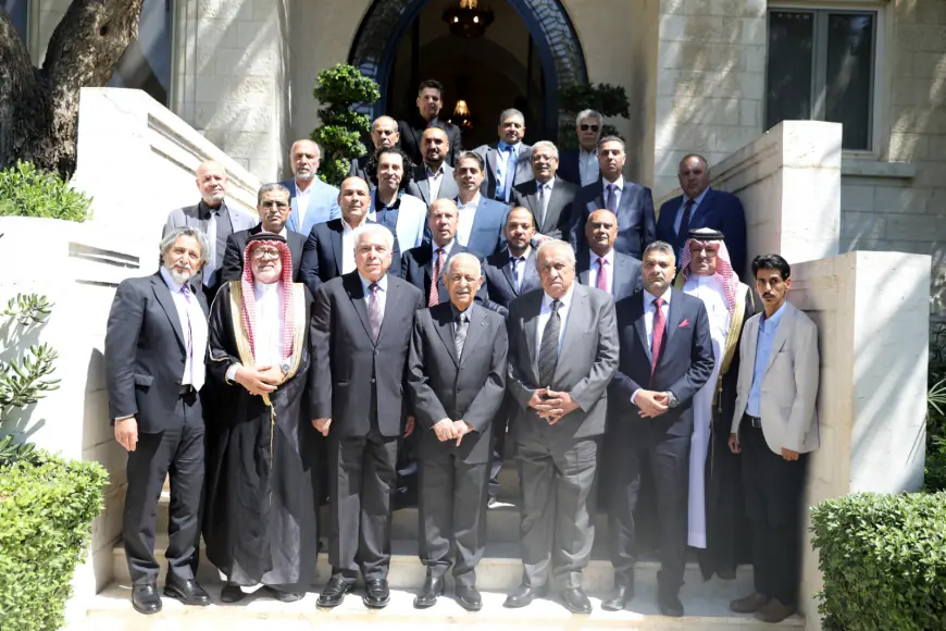 العيسوي يلتقي وفدا من أبناء عشيرة الحمارشة