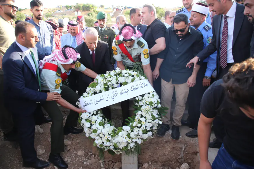 العيسوي يشارك في تشييع جثمان مدير الدفاع المدني الأسبق وينقل تعازي الملك وولي العهد لذويه