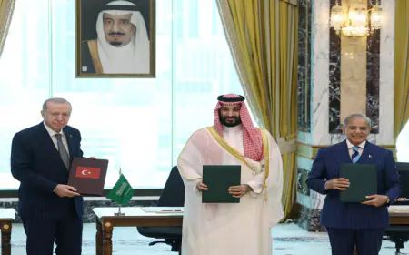 السعودية وتركيا وباكستان توقّع (اتفاقية مكة للدفاع المشترك)
